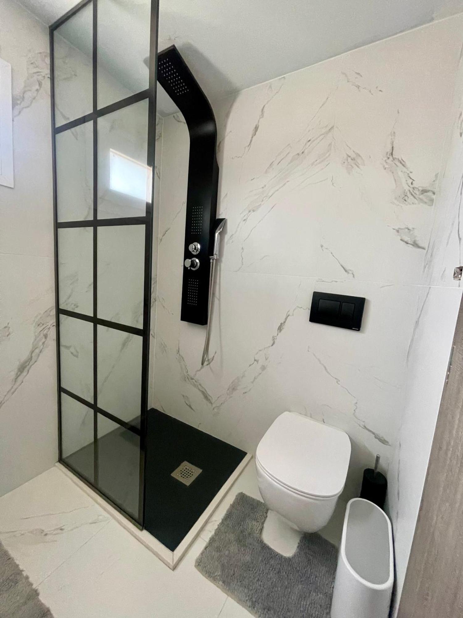 Knd Living Concept - Penthouse Daire Nea Alikarnassos Dış mekan fotoğraf