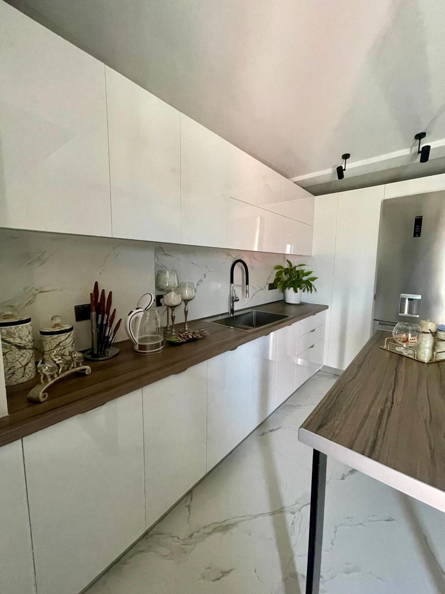 Knd Living Concept - Penthouse Daire Nea Alikarnassos Dış mekan fotoğraf